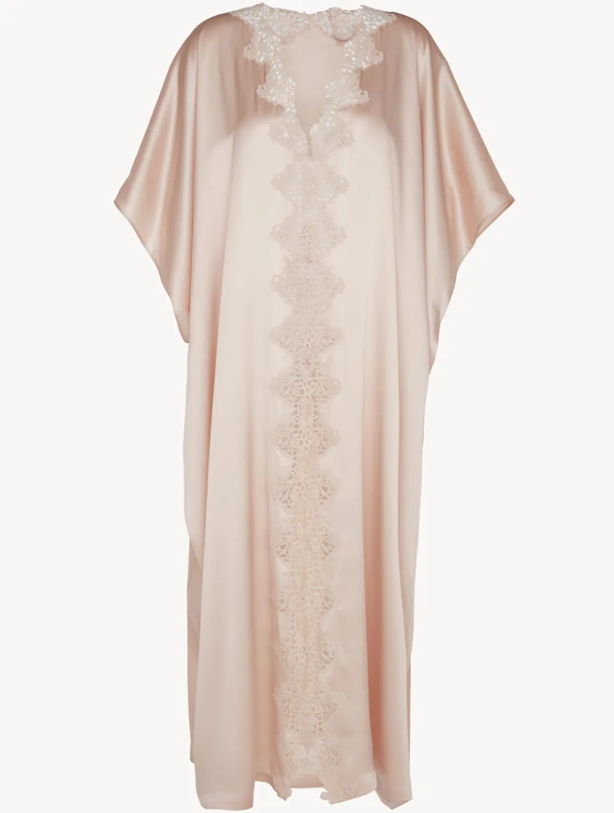 La Perla Bata Larga De Seda Beige Rosada Con Macramé